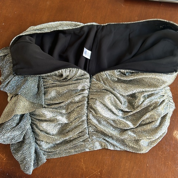 “McKenna Ruched Metallic Mini Skirt” Brand Intermix. Silver - Picture 3 of 4